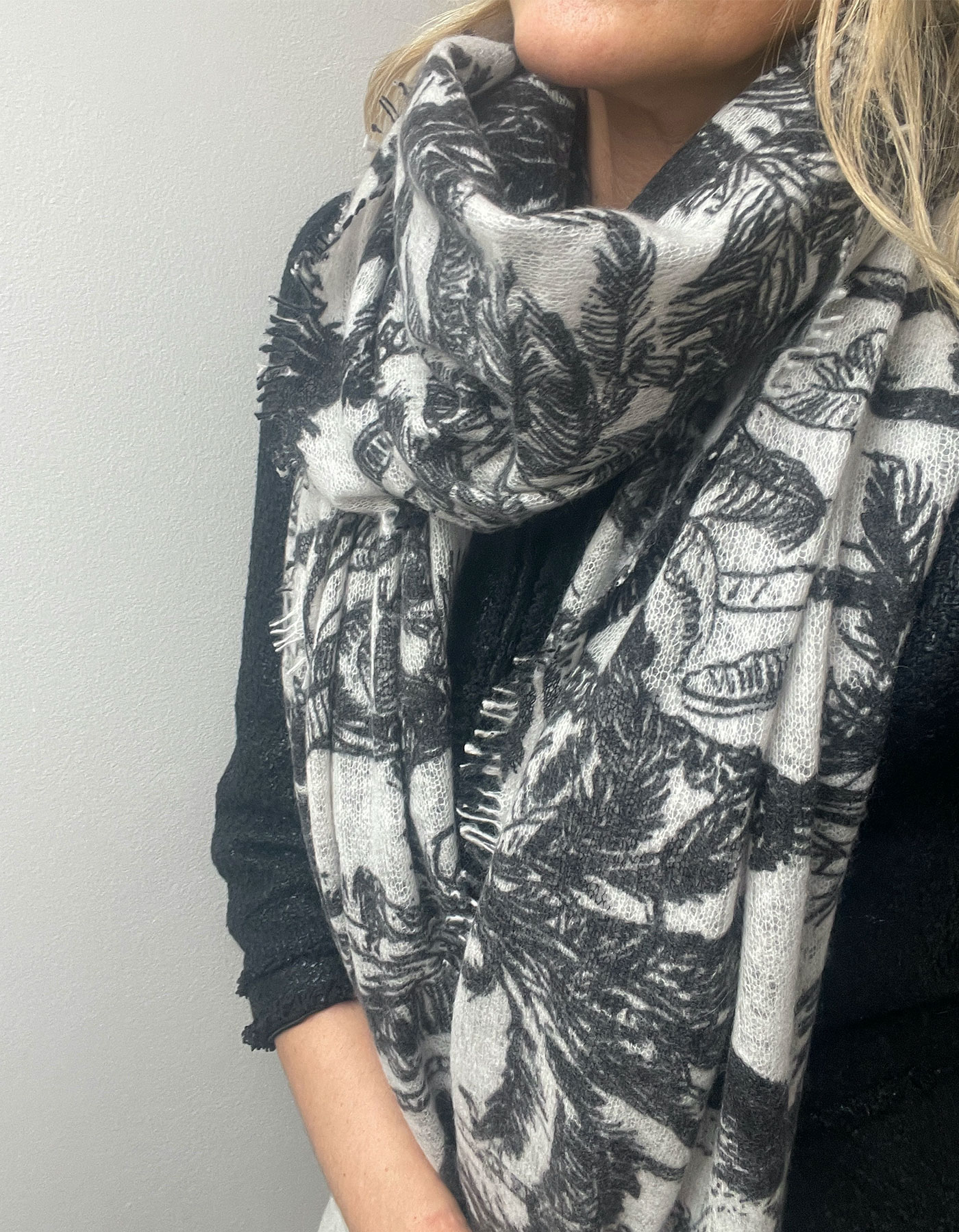 MalinDarlin Jungle Printed Scarf